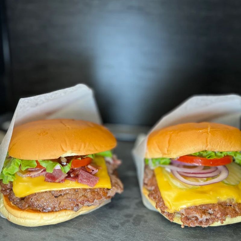 Nos smash burgers